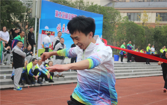 一百米冲刺.jpg